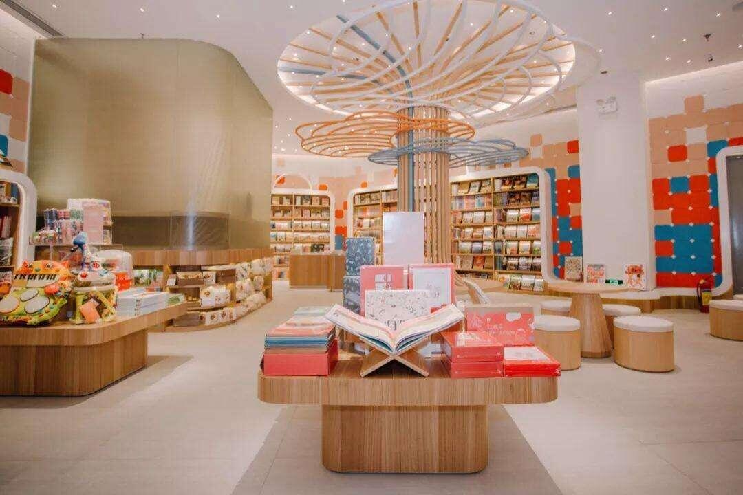 杭州精品玩具店装修设计，玩具店怎么装修吸引小朋友呢？